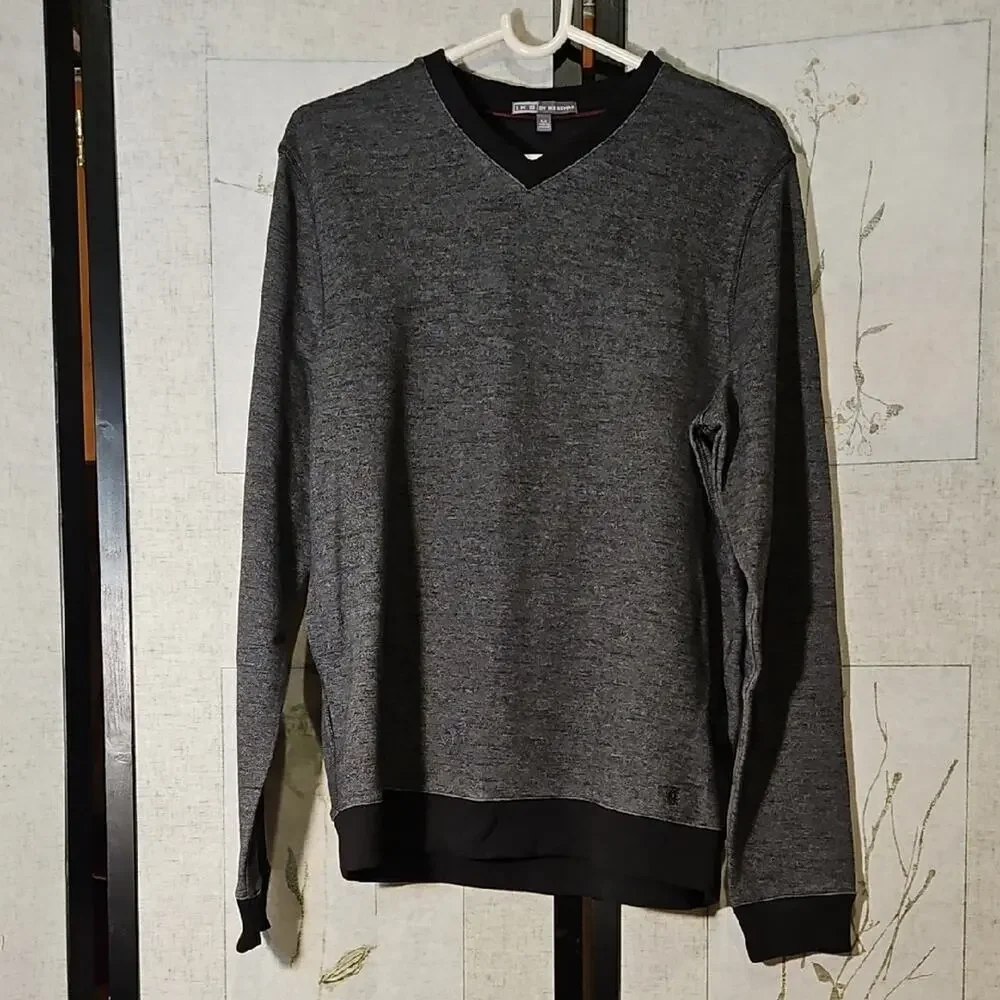 Ike Behar Gray V-Neck Sweater with Black Accents